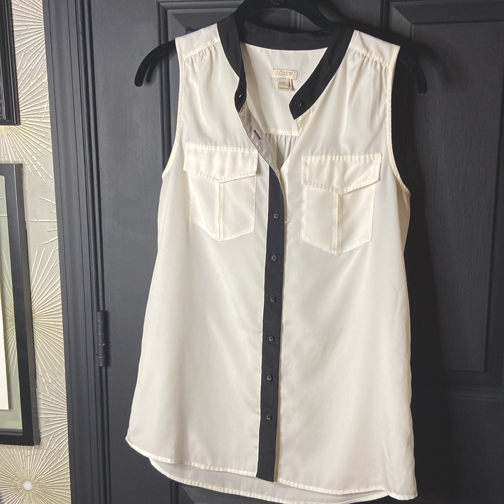 Size 4 sleeveless double pocket breasted, J.Crew, black and white blouse